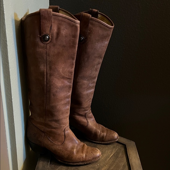 🛑 1 hour sale. Frye, size 7, tall brown Rustic Leather Boots - Picture 3 of 13